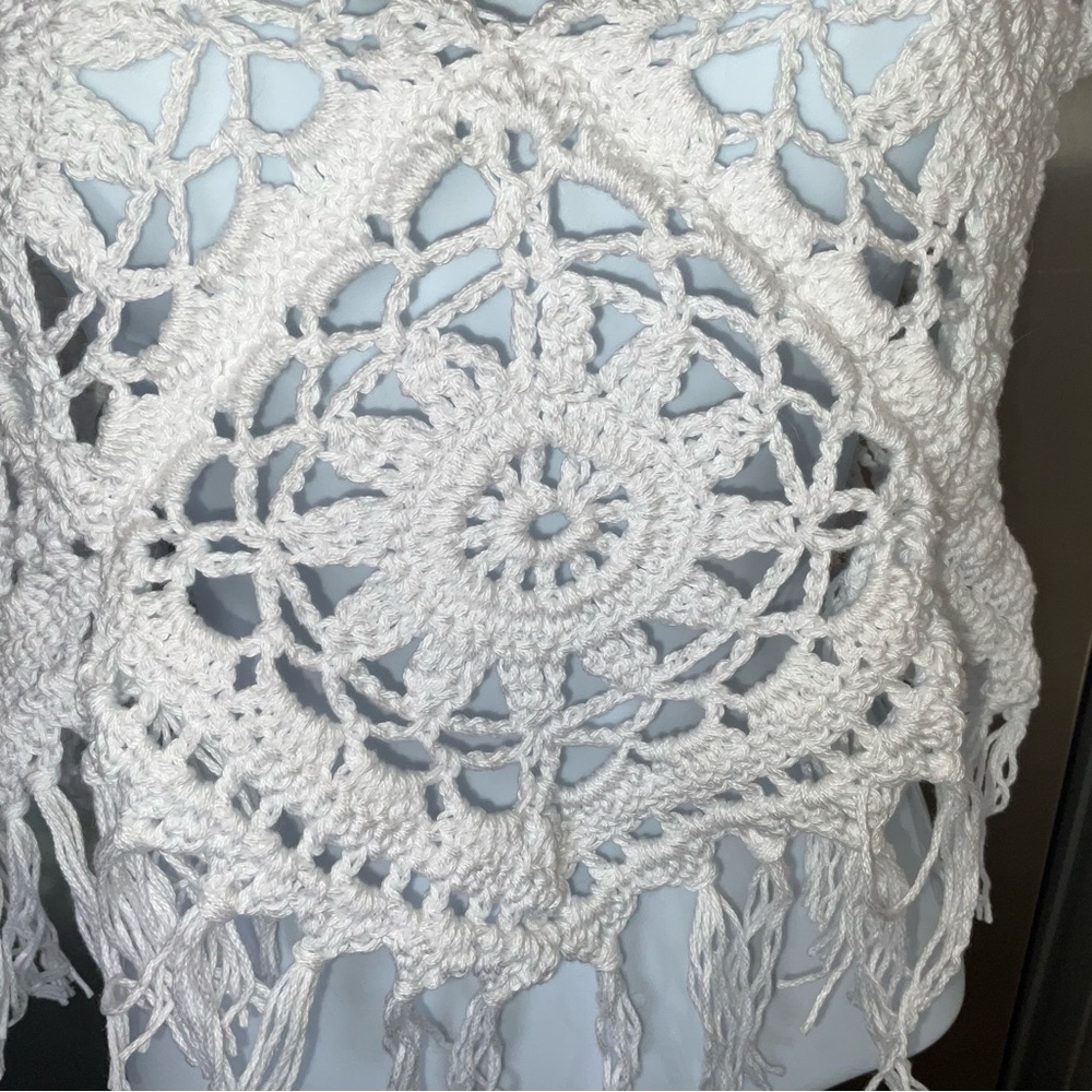 Handmade Crochet Halter crop top Small White Bohemian Cover up with fringe - Picture 5 of 7
